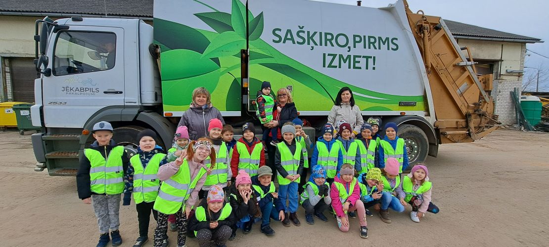 Noslēgusies izglītojošo pasākumu programma skolēniem “Es i zaļš”