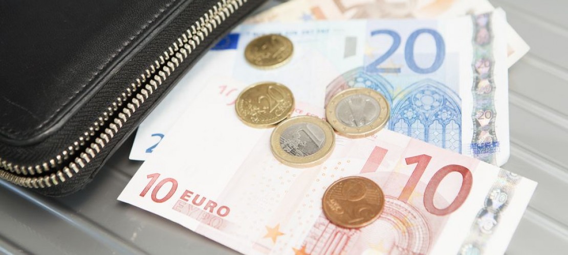 Regulāri rēķinu nemaksātāji tiek iesniegti tiesā